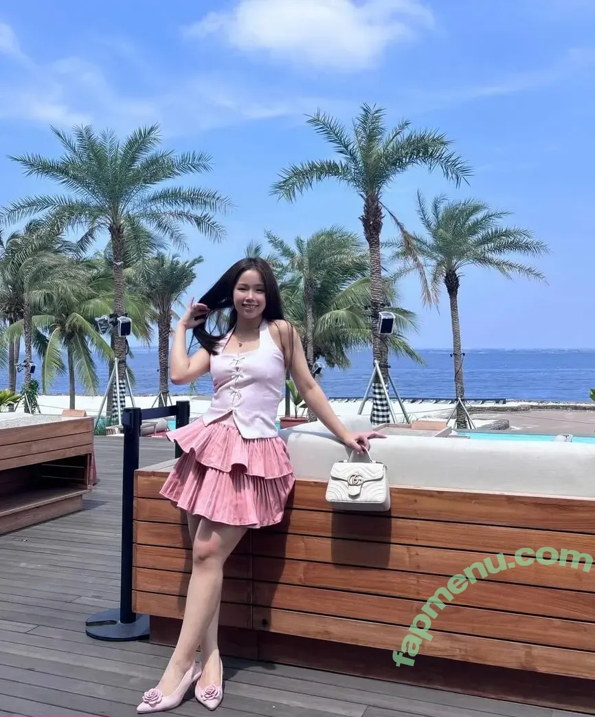 Glenda Wongso nude photo #0041 (glendawgs_)