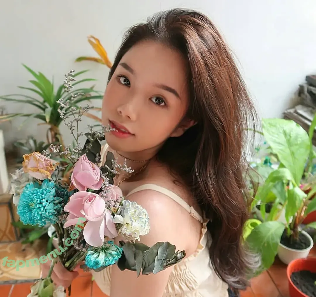Glenda Wongso nude photo #0049 (glendawgs_)