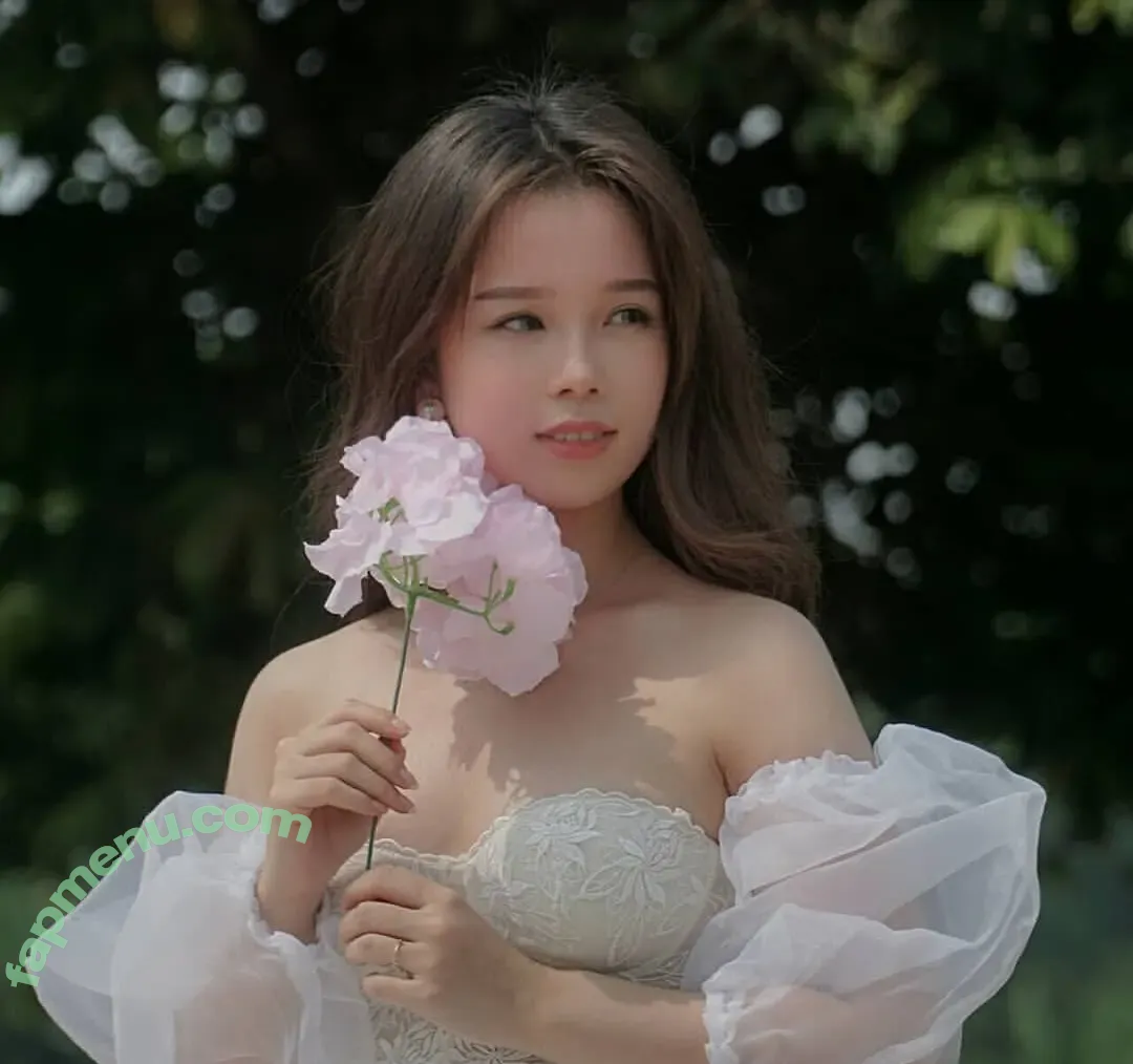 Glenda Wongso nude photo #0073 (glendawgs_)