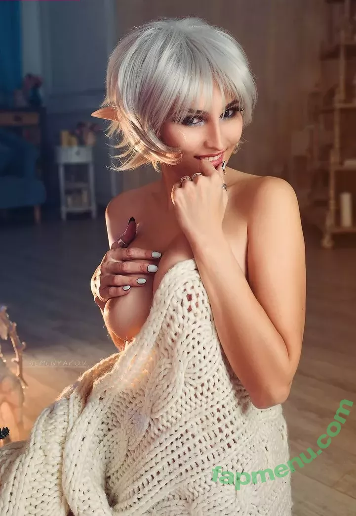 Gliese 581 nude photo #0064 (JuliusDrow / gliese581 / gliese__581)