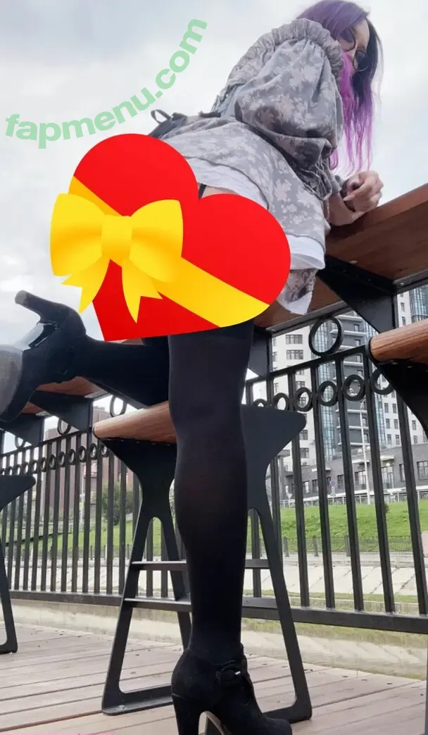 Gliese 581 nude photo #1078 (JuliusDrow / gliese581 / gliese__581)