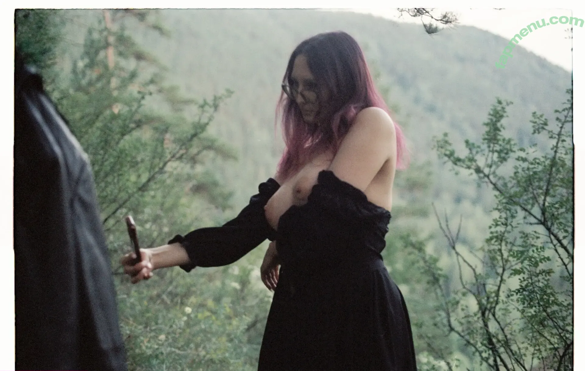 Gliese 581 nude photo #1189 (JuliusDrow / gliese581 / gliese__581)