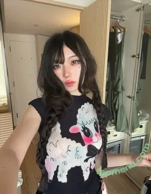 glihttr / Feng / fenguiin / glittledeath nude photo #0092