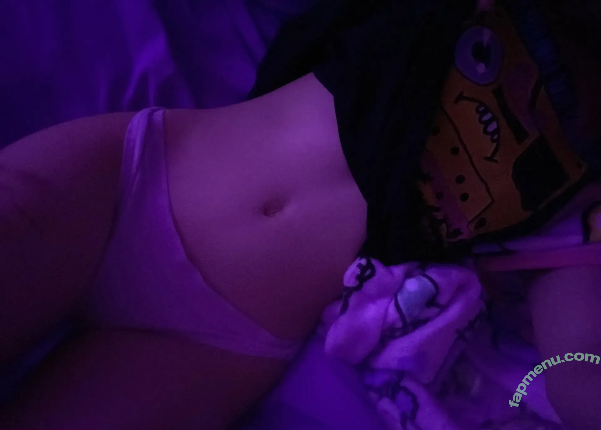 glittrkitti nude photo #0034 (glittrkitti1)