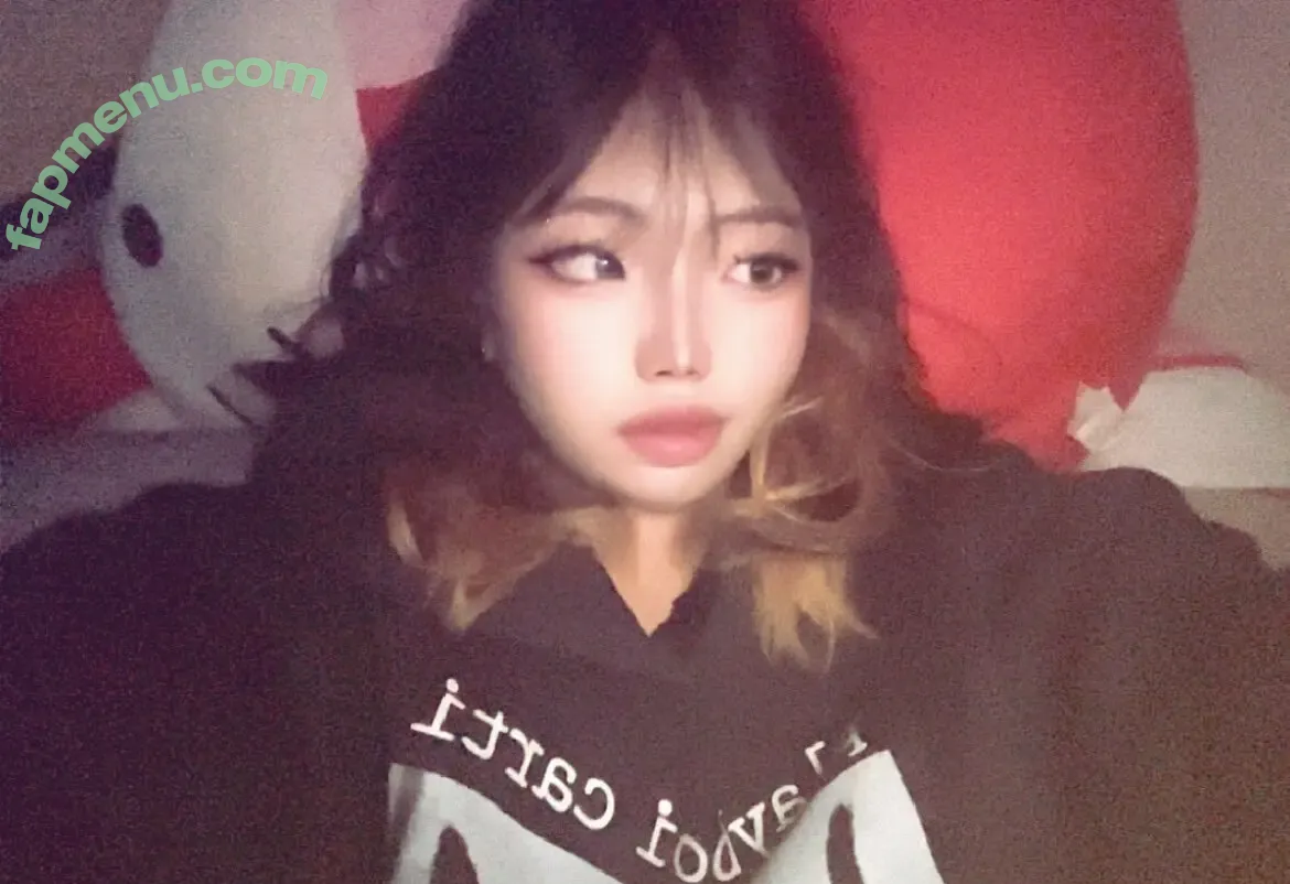glockinmyrarixD nude photo #0008 (glockinmyrarixD)