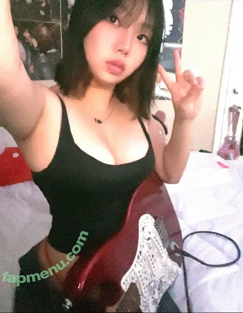 glockinmyrarixD nude photo #0018 (glockinmyrarixD)
