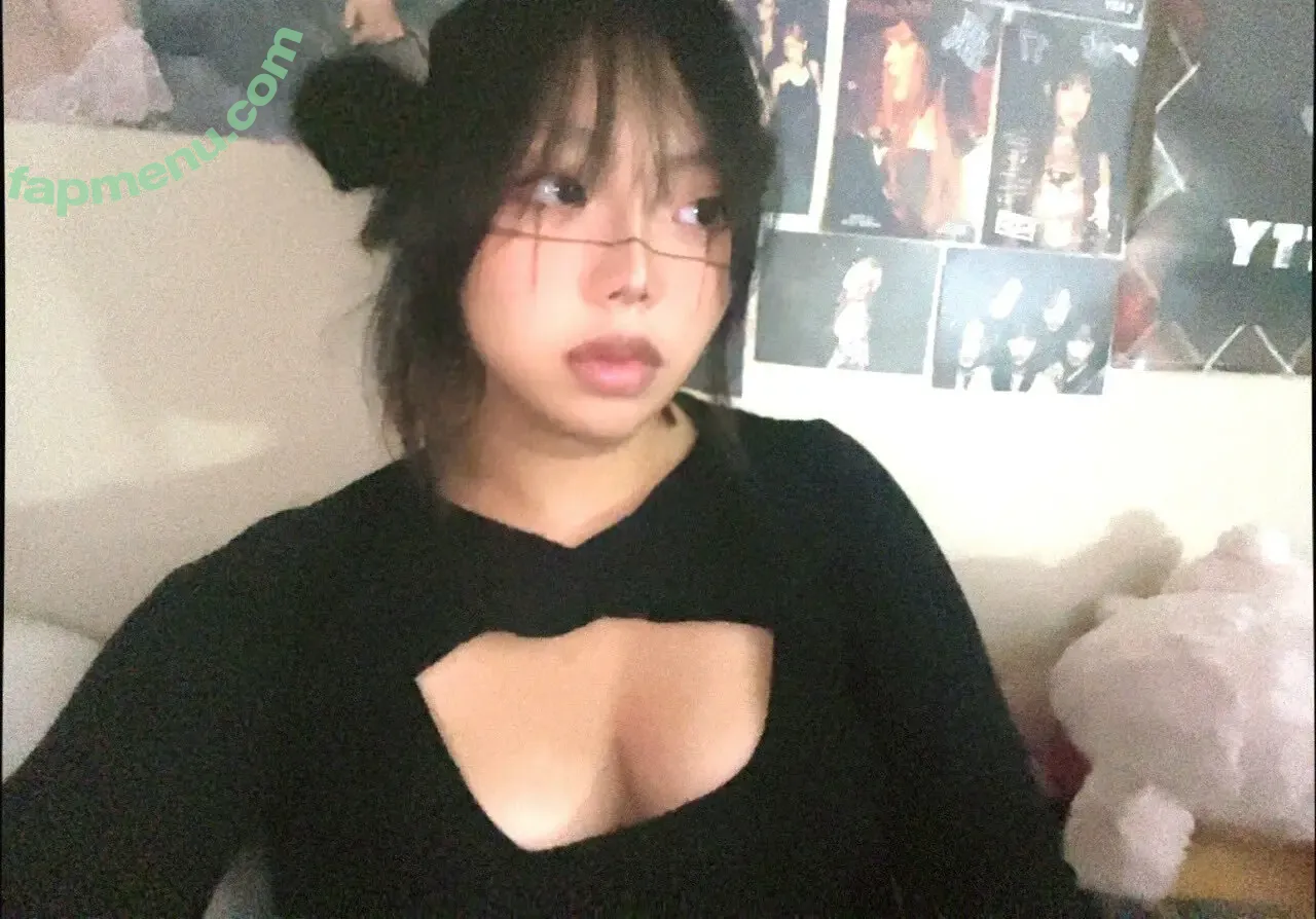 glockinmyrarixD nude photo #0019 (glockinmyrarixD)