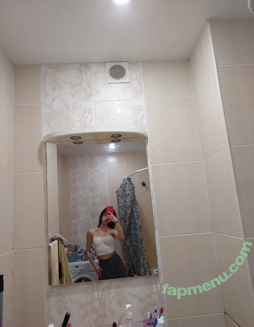 glommy nude photo #0028 (glommy380)