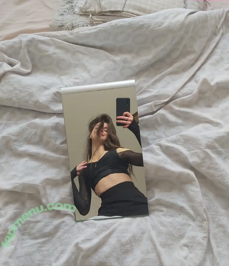 glommy nude photo #0032 (glommy380)