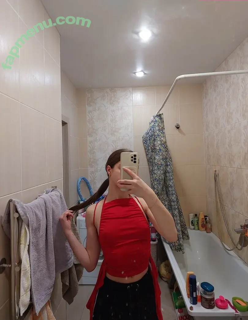 glommy nude photo #0033 (glommy380)