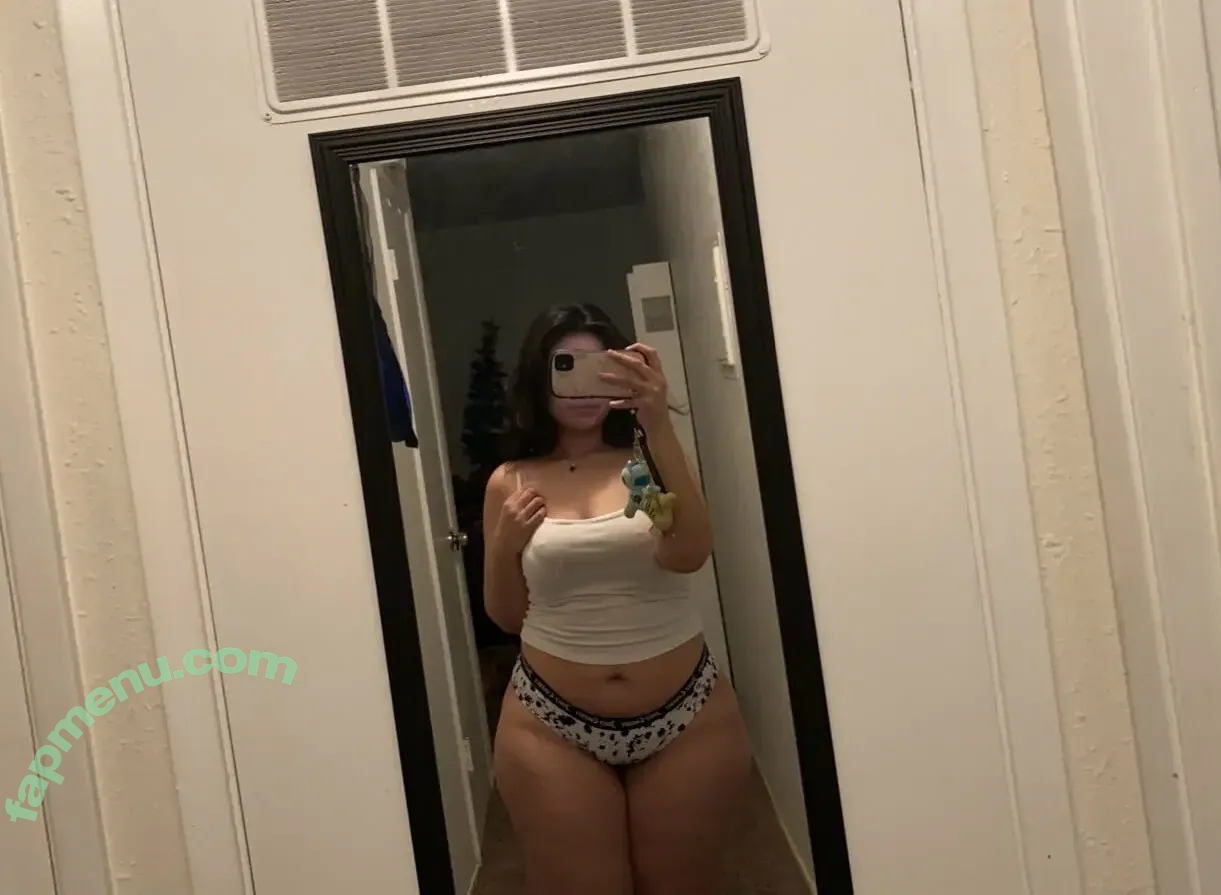 Gloomybtchh nude photo #0016 (GloomyByte / gloom_bat)