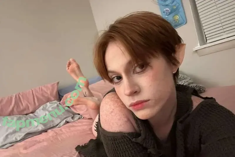 gloomyshrimpboy nude photo #0033 (gloomyonionboy / gloomyshroomy__)