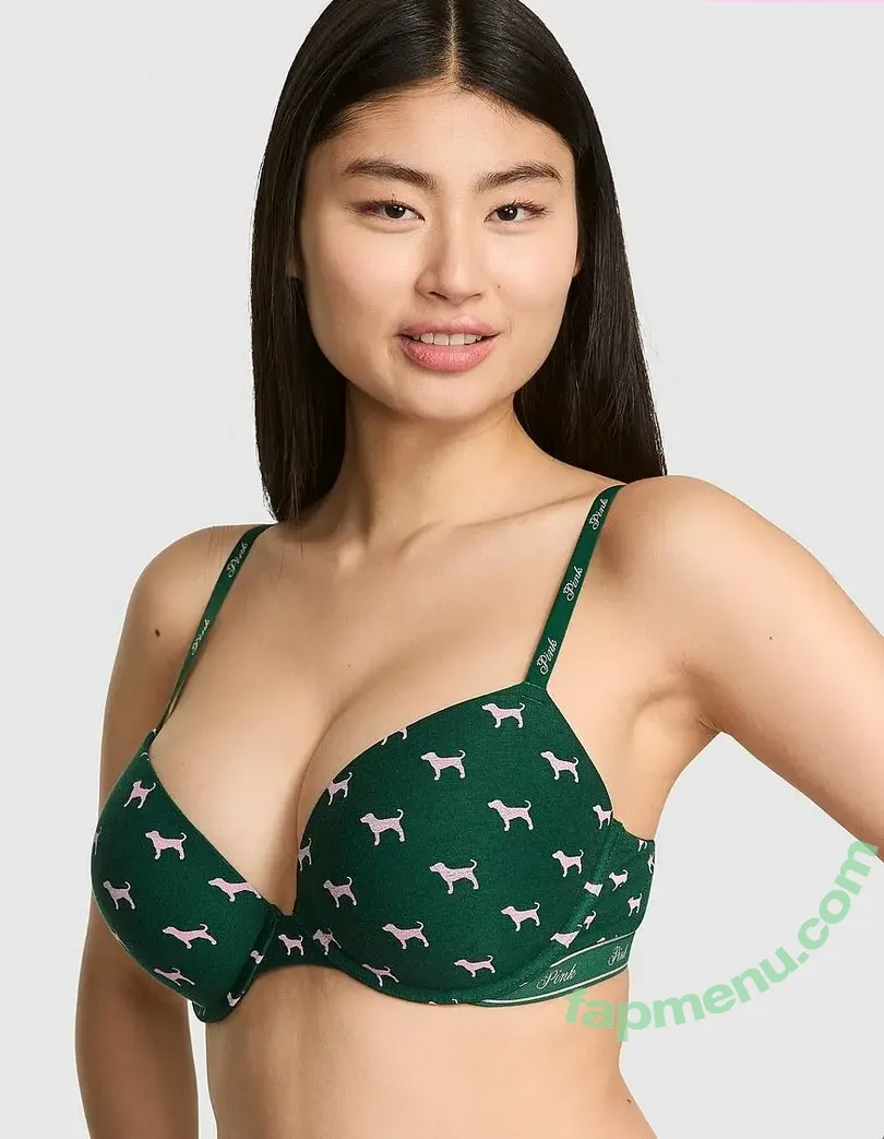 Gloria Tang nude photo #0031 (gloriatvng)