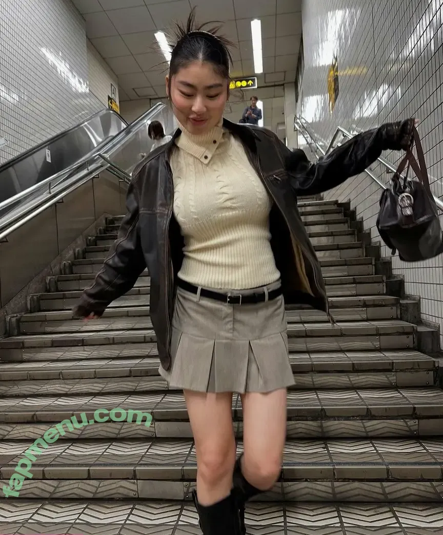 Gloria Tang nude photo #0067 (gloriatvng)