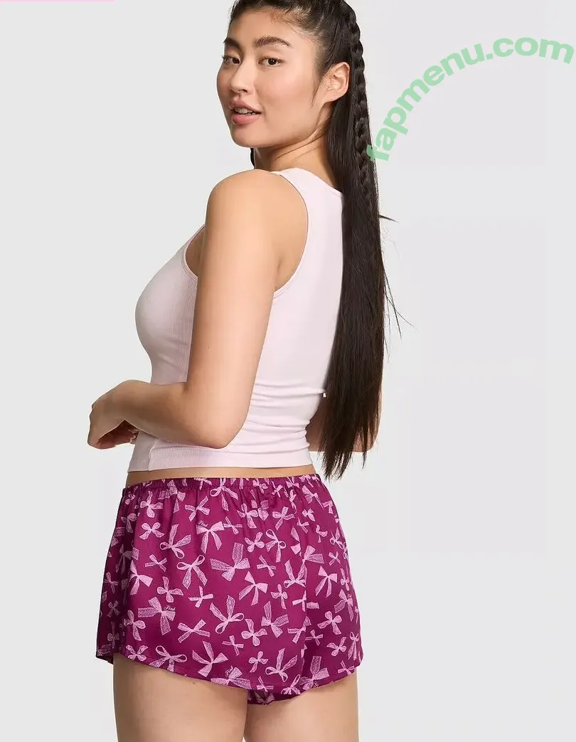 Gloria Tang nude photo #0081 (gloriatvng)