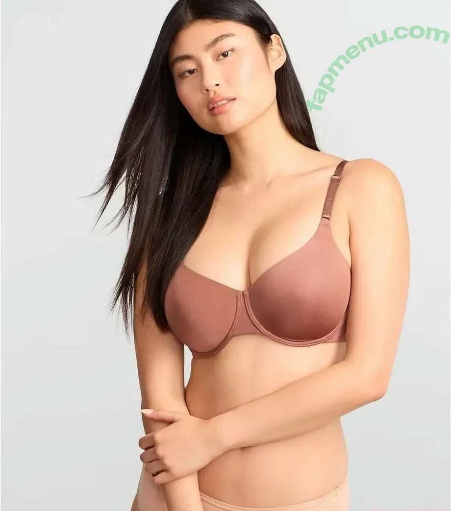 Gloria Tang nude photo #0104 (gloriatvng)