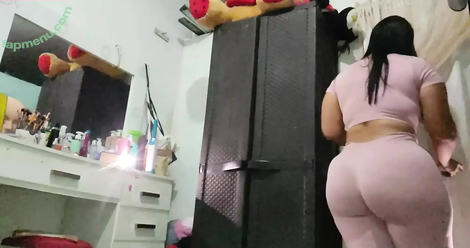 Gloria Zamora nude photo #0003 (Gloria Zamora)