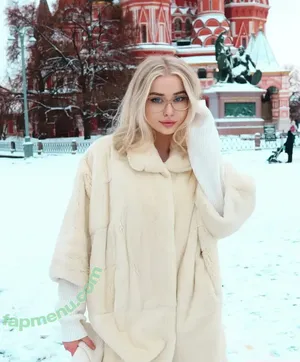 GloriaMatvien nude photo #0007