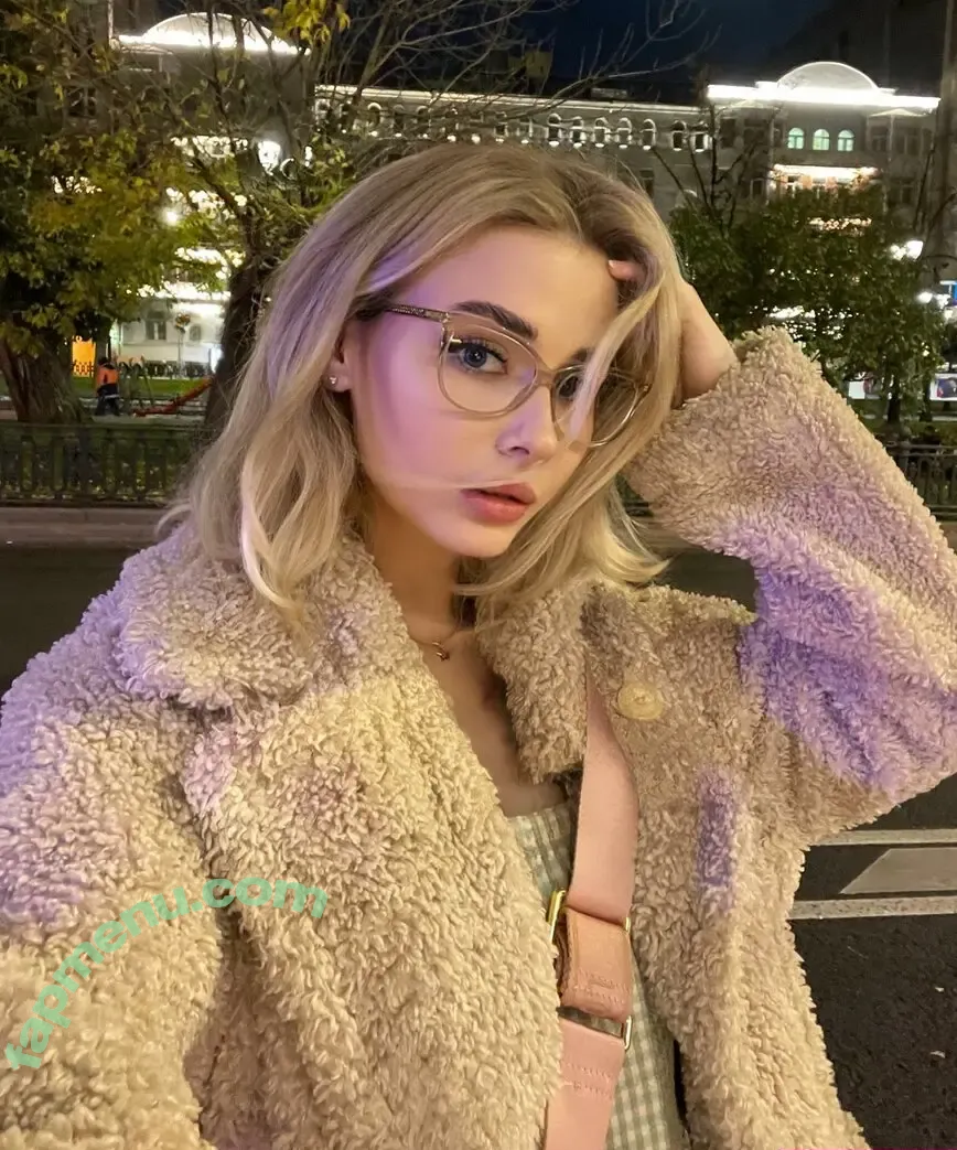 GloriaMatvien nude photo #0013 (GloriaMatvien)