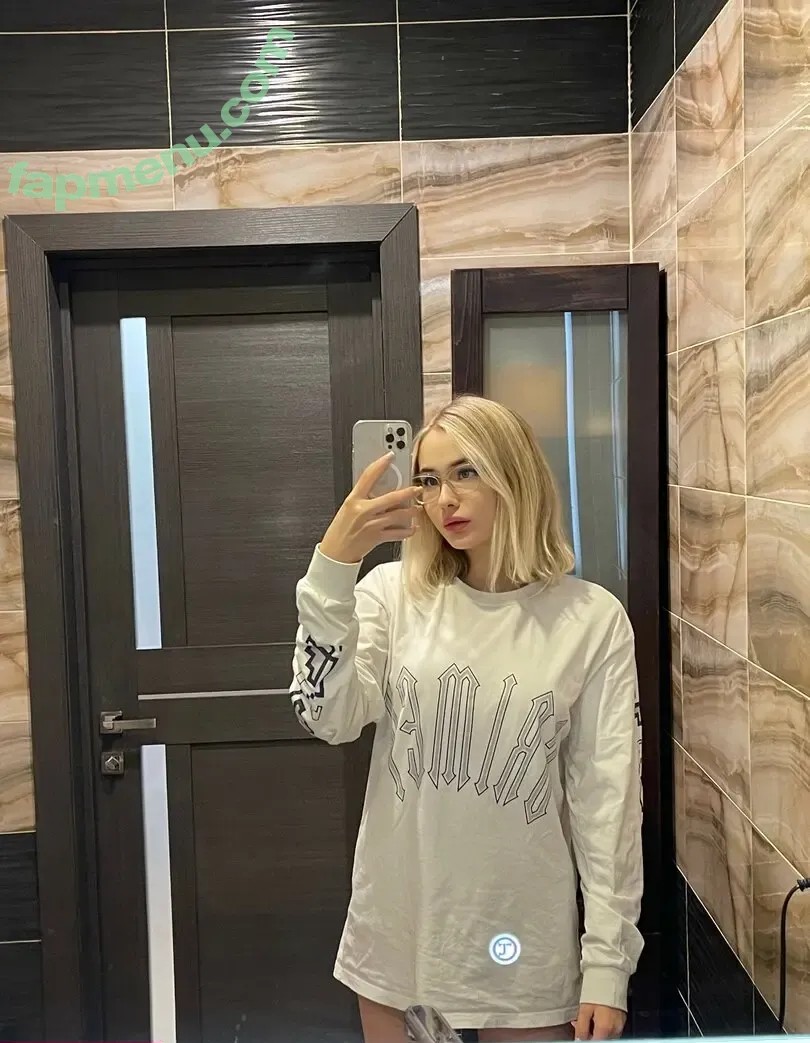 GloriaMatvien nude photo #0071 (GloriaMatvien)