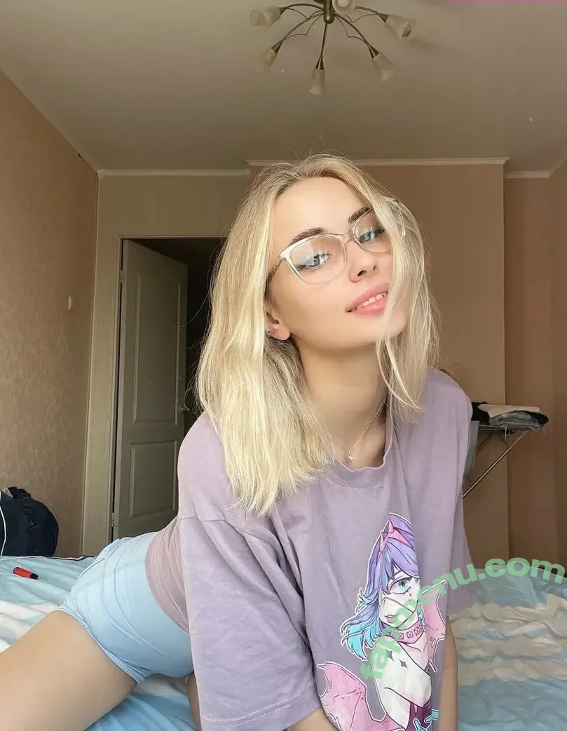 GloriaMatvien nude photo #0123 (GloriaMatvien)