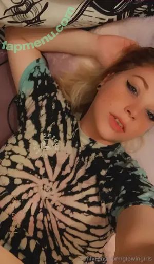  nude photo #0002