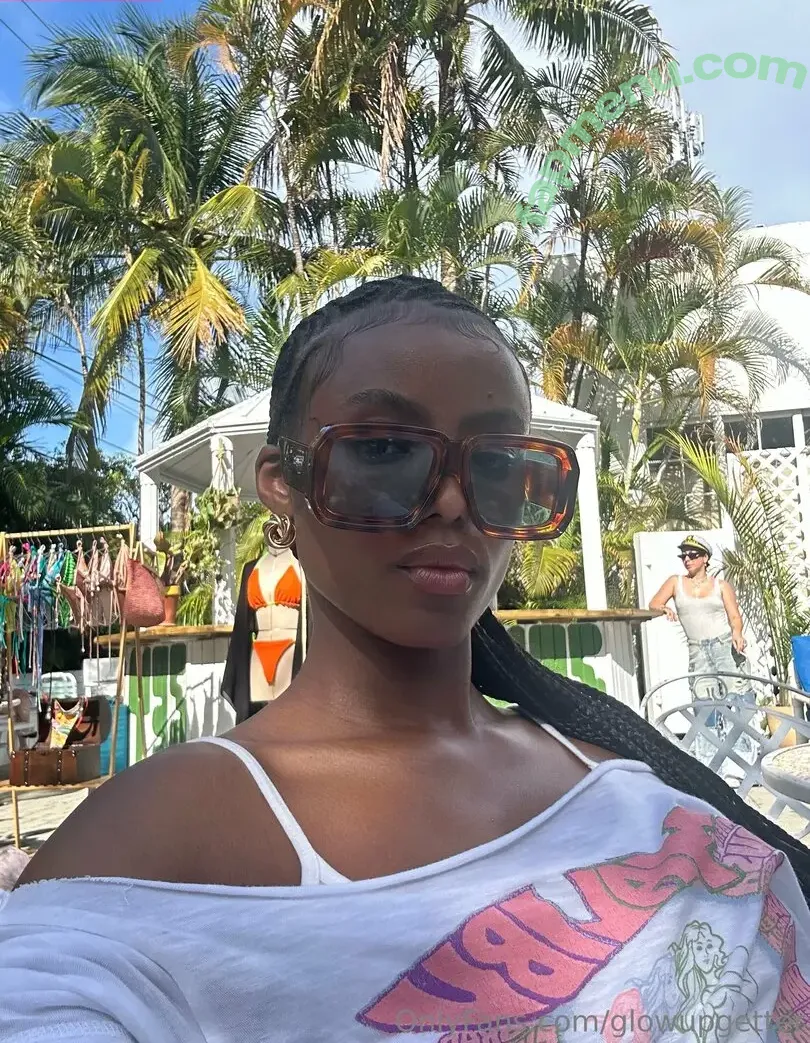 glowupgetter nude photo #0005 (theglowgetterinc)