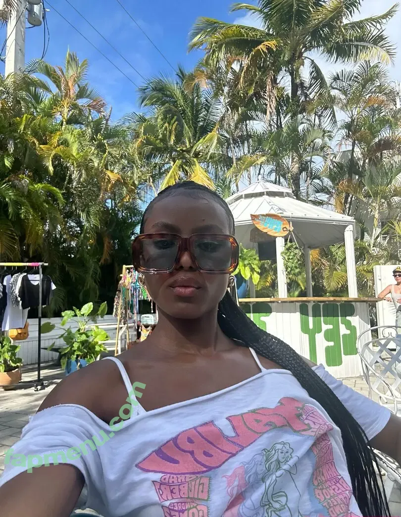 glowupgetter nude photo #0006 (theglowgetterinc)