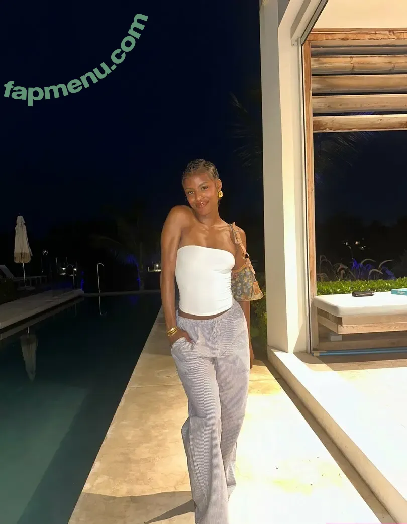 glowupgetter nude photo #0030 (theglowgetterinc)