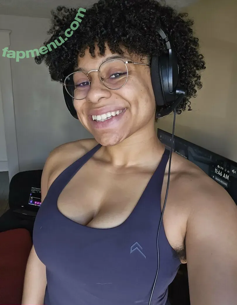 GnarlyMarbles nude photo #0032 (gnarlyxmarly)