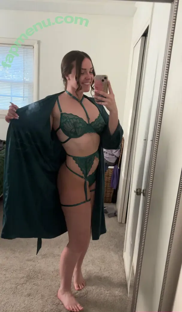 goalgoddess nude photo #0038 (raylan / yourbae.rae)