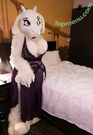 goatmom / goatmomofficial nude photo #0019