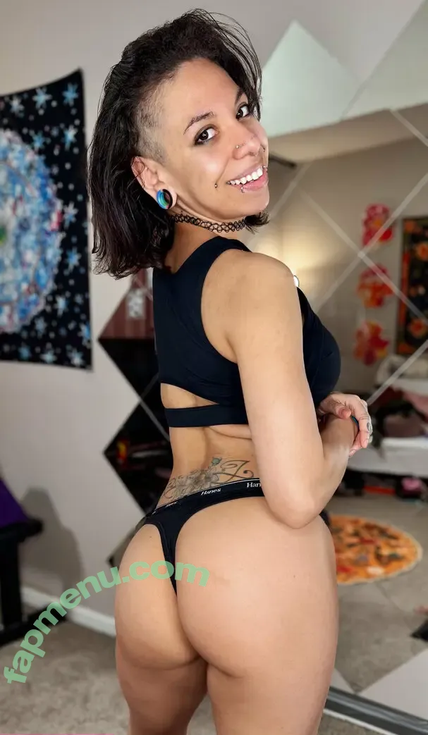 goblin.fae nude photo #0122 (goblinfae_)