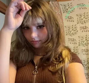 Goblintheraccoon / goblin_gamerlive nude photo #0006