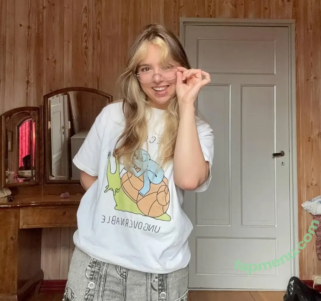 Goblintheraccoon nude photo #0010 (goblin_gamerlive)