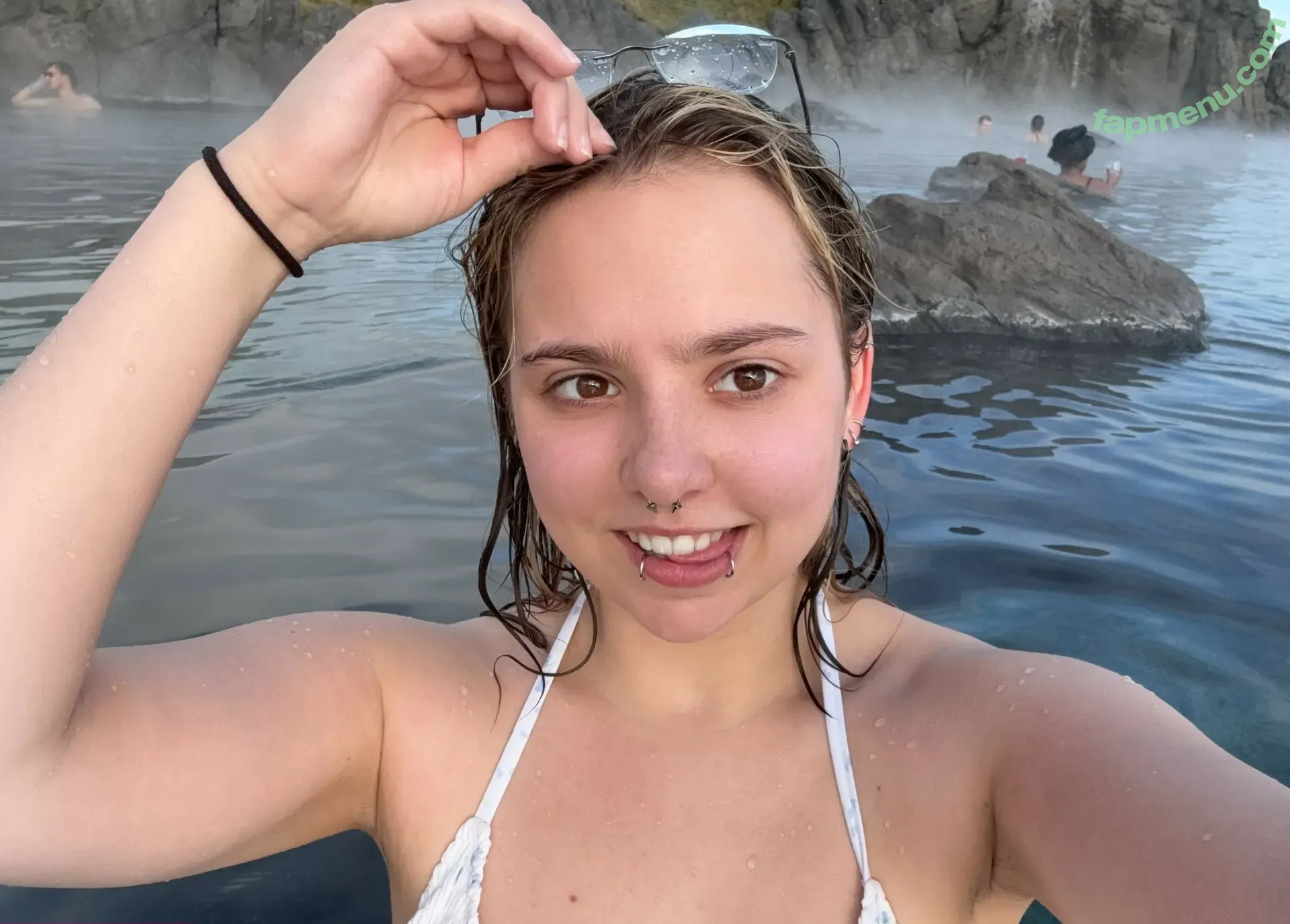 Goblintheraccoon nude photo #0020 (goblin_gamerlive)