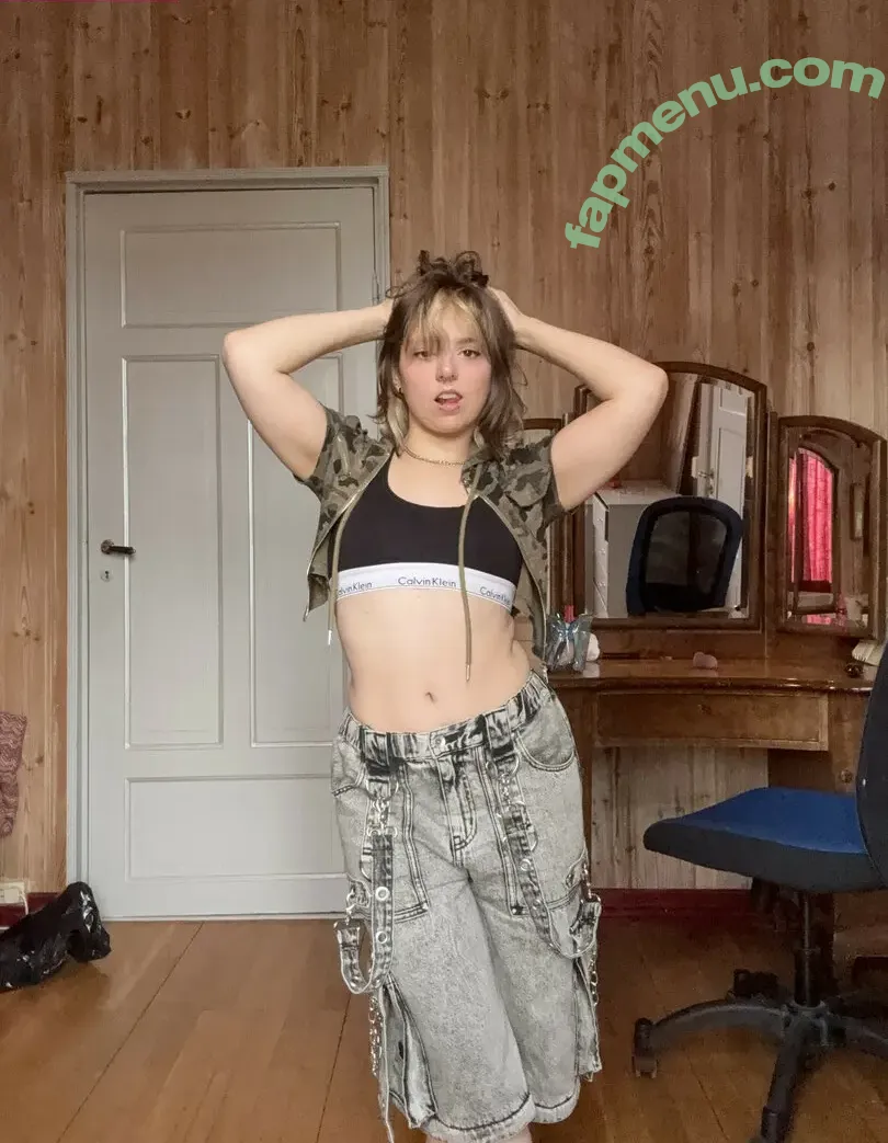 Goblintheraccoon nude photo #0026 (goblin_gamerlive)