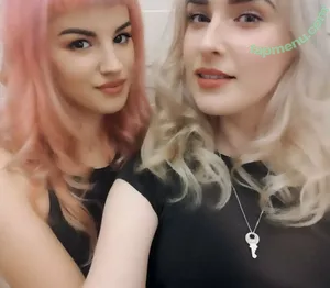 God Scarlette / God_Scarlette nude photo #0017