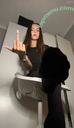  nude photo #0001