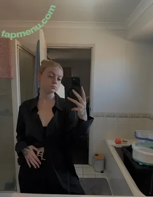  nude photo #0007