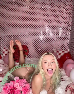 Goddess Shy / sweet.sanctuary5 / sweet_shy_girl97 / sweetshygirl97 nude photo #0055