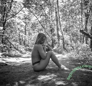 Goddess Sophie / sophie.skipper nude photo #0026