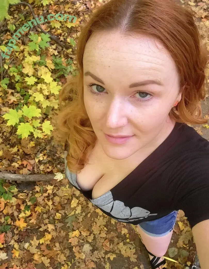 Goddess Taylor nude photo #0004 (Motherforkncake / goddesstaylor33)