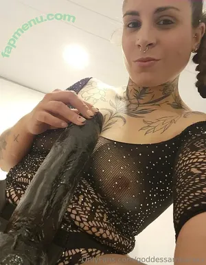 goddessambarxxx / iam_starseed555xx nude photo #0001