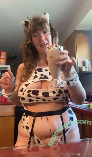  nude photo #0004