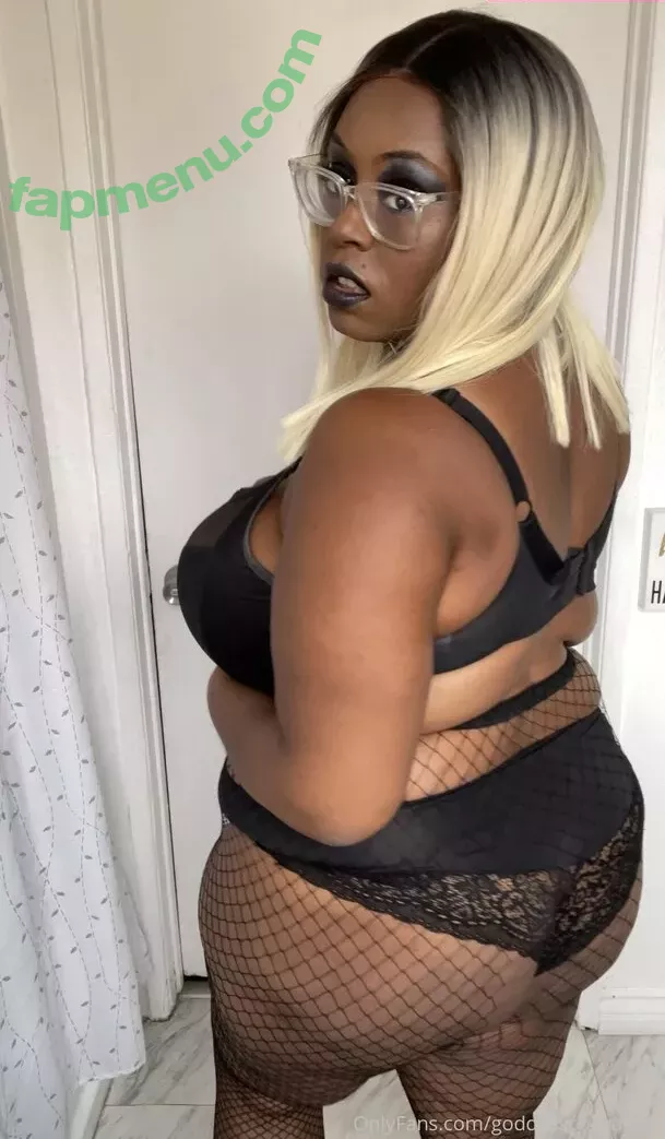 GoddessCocoaLuna nude photo #0100 (cocoaluna_ / lalaizsorandom)