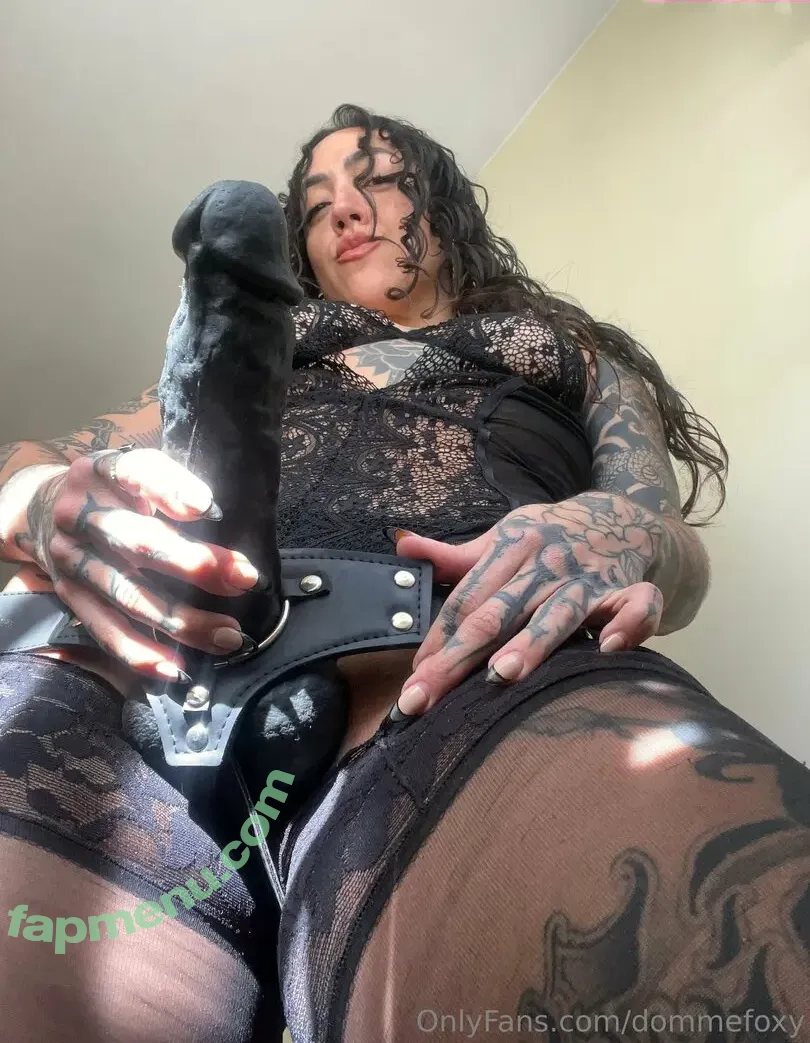 goddessfoxie nude photo #0001 (goddessfoxi)