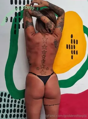  nude photo #0001