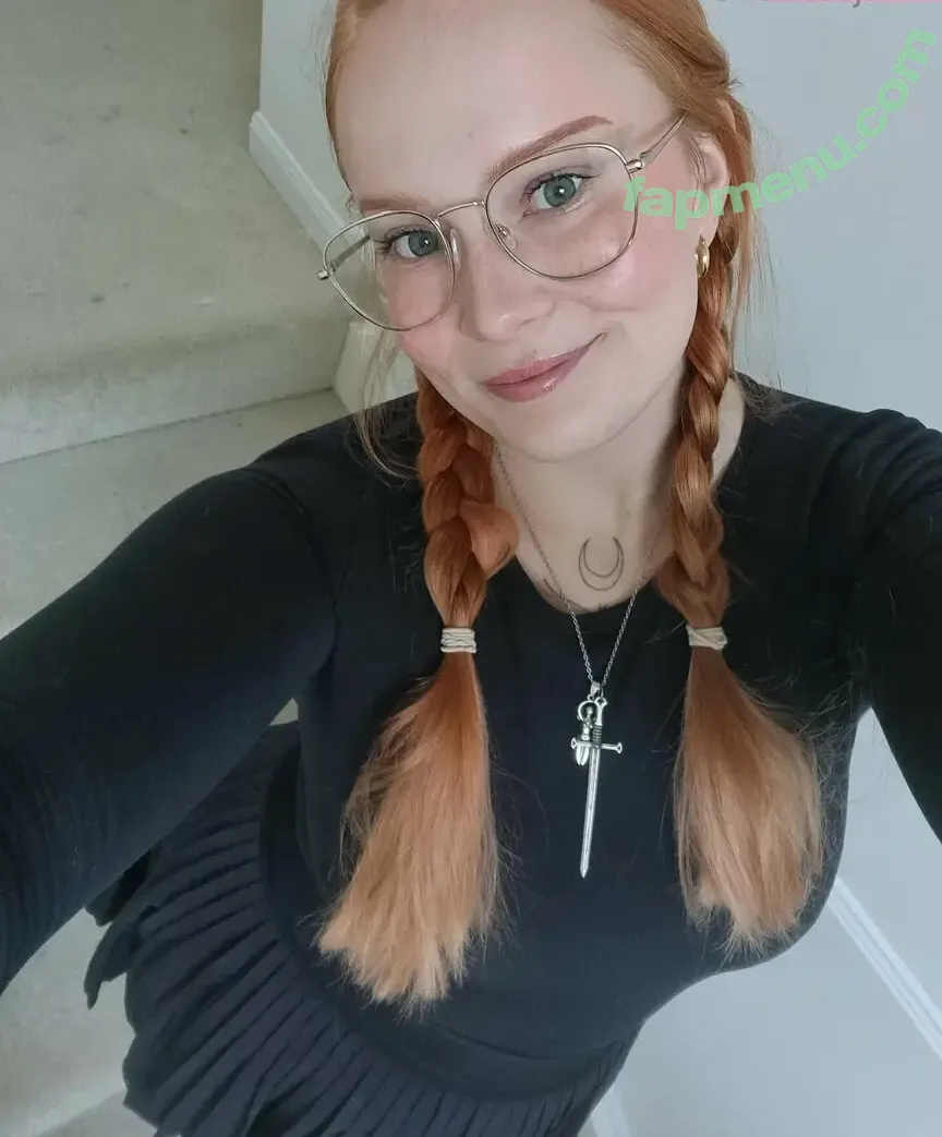 goddessjuniii nude photo #0017 (deineherrinjune)