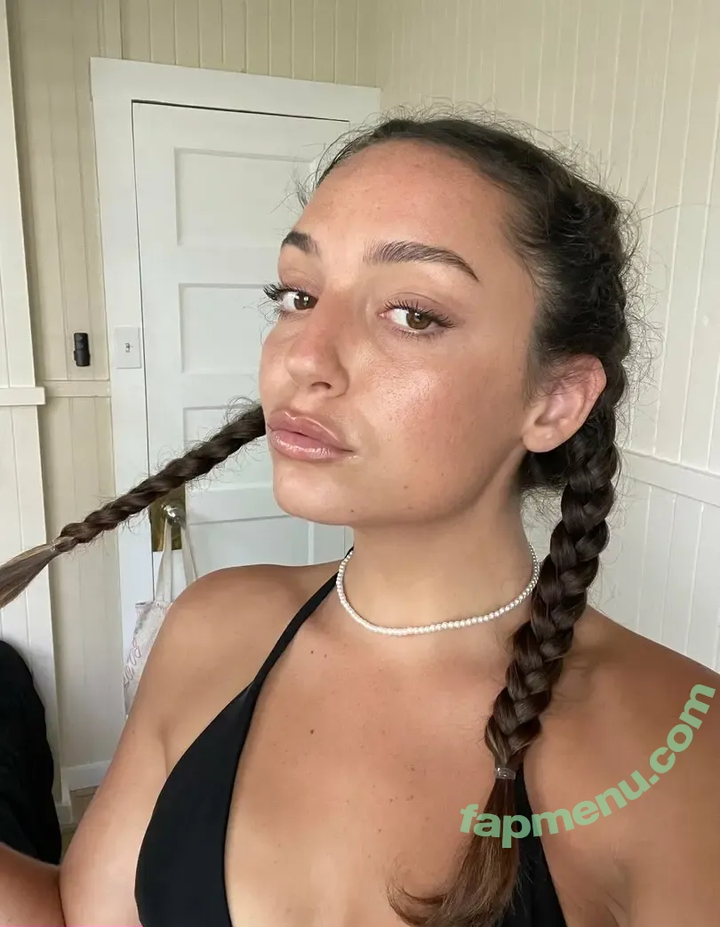 goddesskalia nude photo #0016 (kaliamills1)